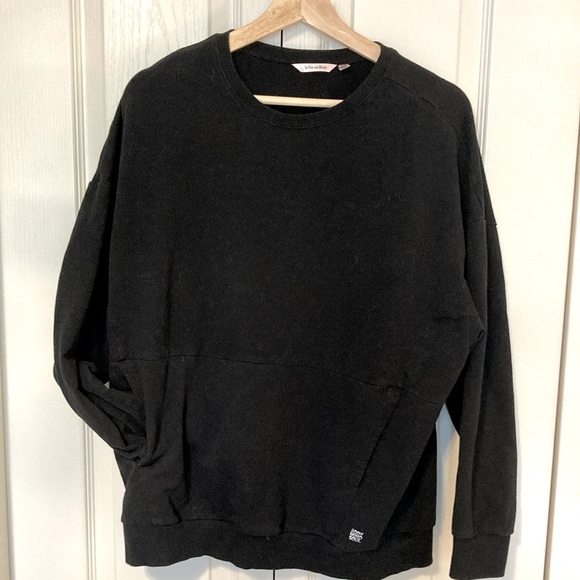 EUC La Vie En Rose black, long sleeve lounge tunic. Size large - Picture 1 of 5